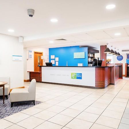 Holiday Inn Express Shrewsbury By Ihg Eksteriør billede